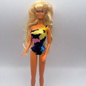 Vintage 1985 Tropical Barbie Doll w Original Swimsuit Longest Hair Ever Blonde
